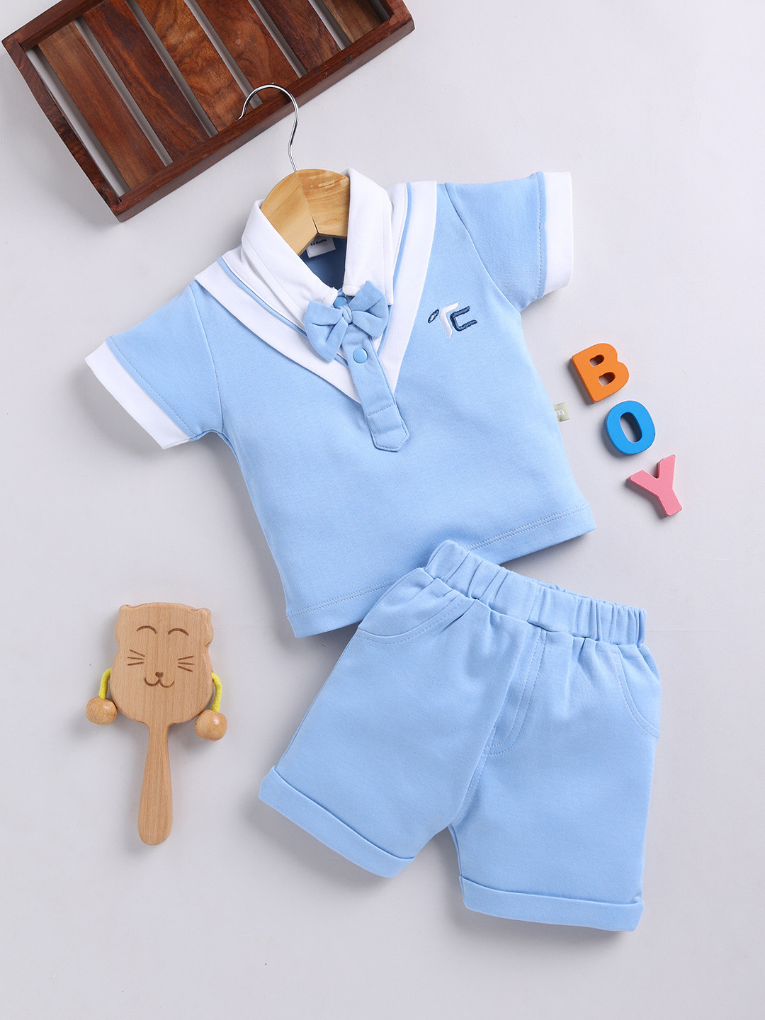 

Moms Love Infant Boys Pure Cotton T-shirt With Shorts, Blue