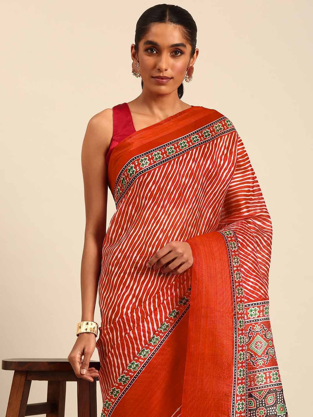 

HERE&NOW Leheriya Printed Zari Saree, Red