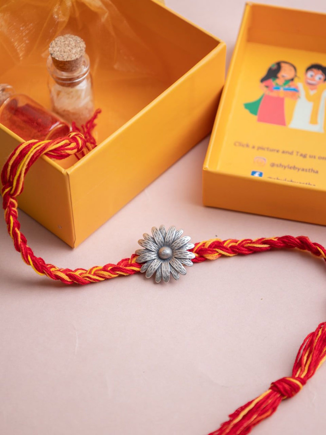 

Shyle Thread Rakhi, Silver