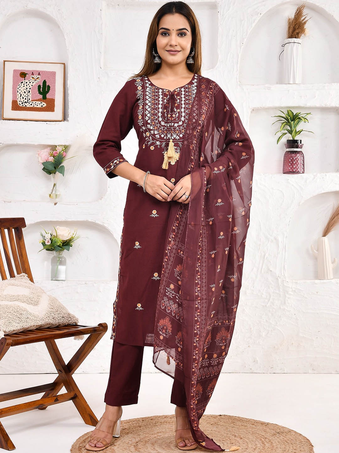 

JAIPUR ETHNIC Women Floral Embroidered Regular Pure Cotton Kurta with Trousers & With Dupatta, Maroon