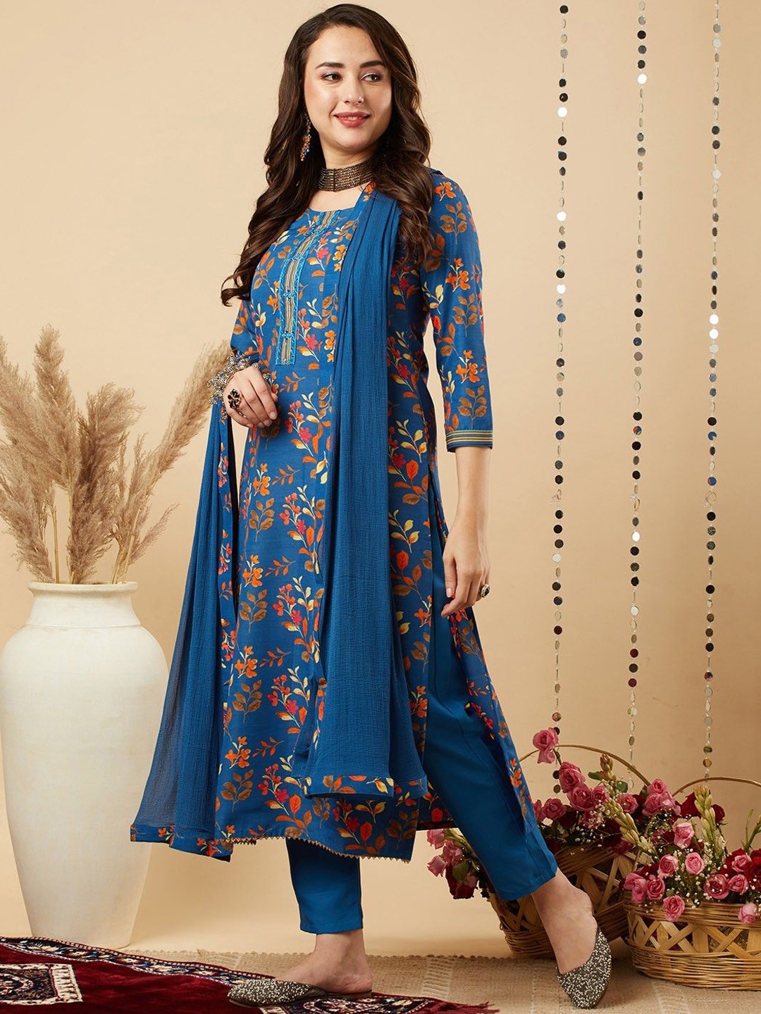 

KALINI Women Floral Printed Regular Kurta with Trousers & With Dupatta, Blue