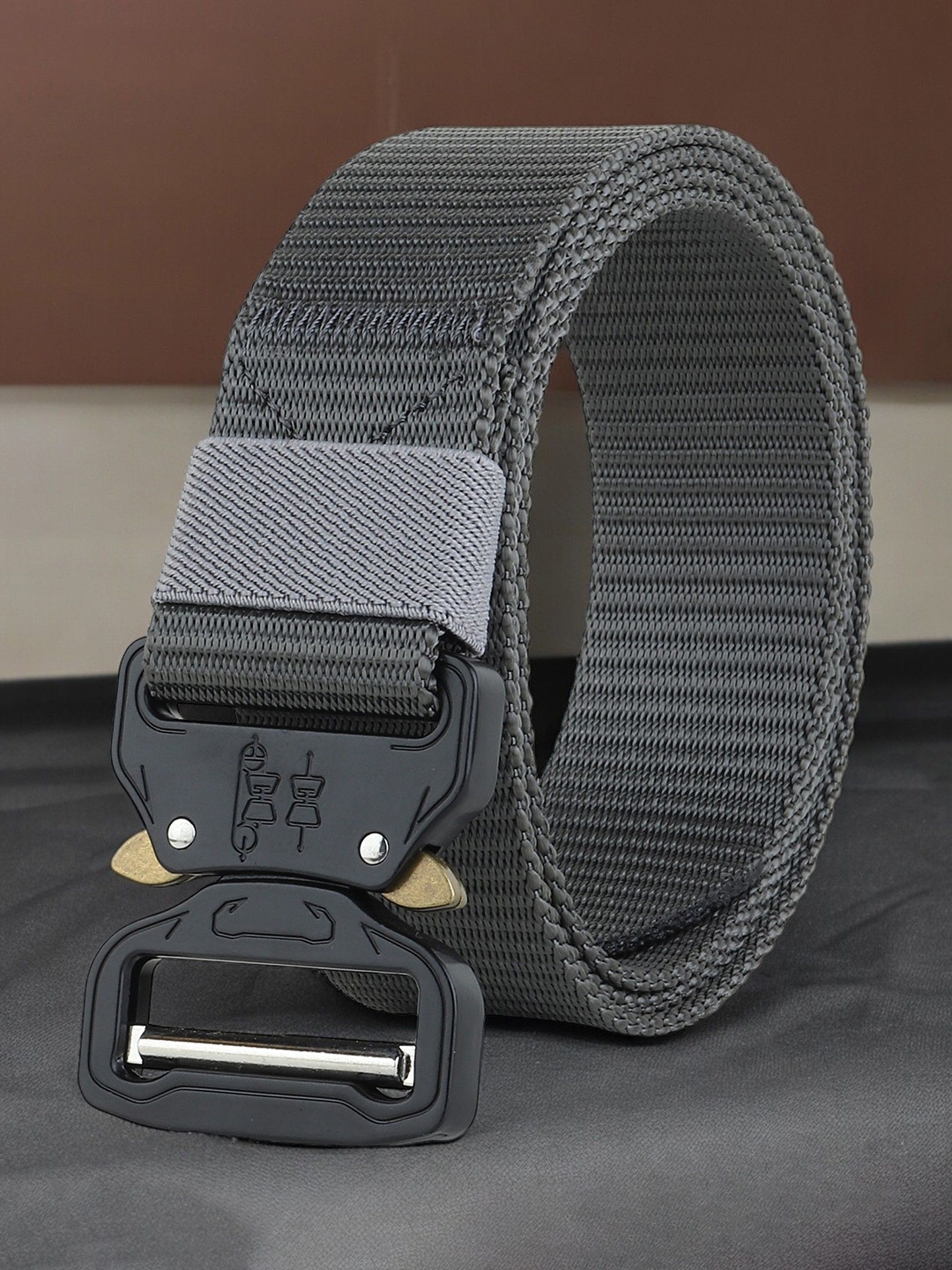 

WINSOME DEAL Men Belt, Silver