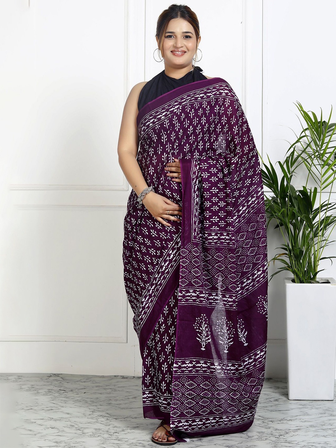 

JAIPURI PRINT Ethnic Motifs Pure Cotton Bandhani Saree, Blue