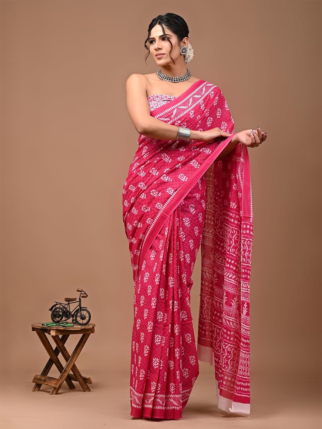 

JAIPURI PRINT Ethnic Motifs Pure Cotton Bagru Saree, Pink
