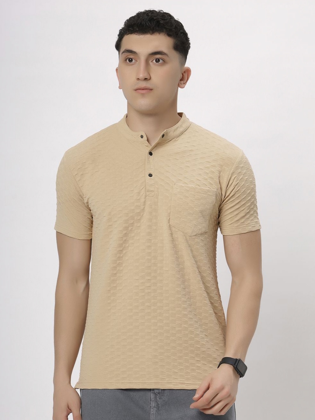 

N AND J Men Striped Henley Neck Pockets T-shirt, Brown