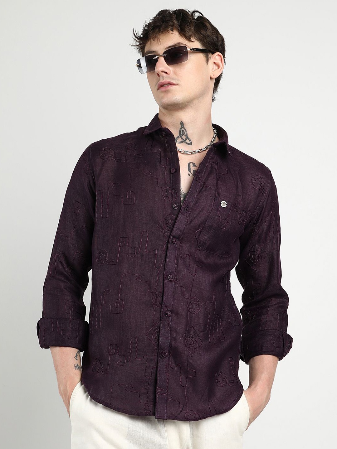 

Campus Sutra Men Comfort Opaque Casual Shirt, Purple