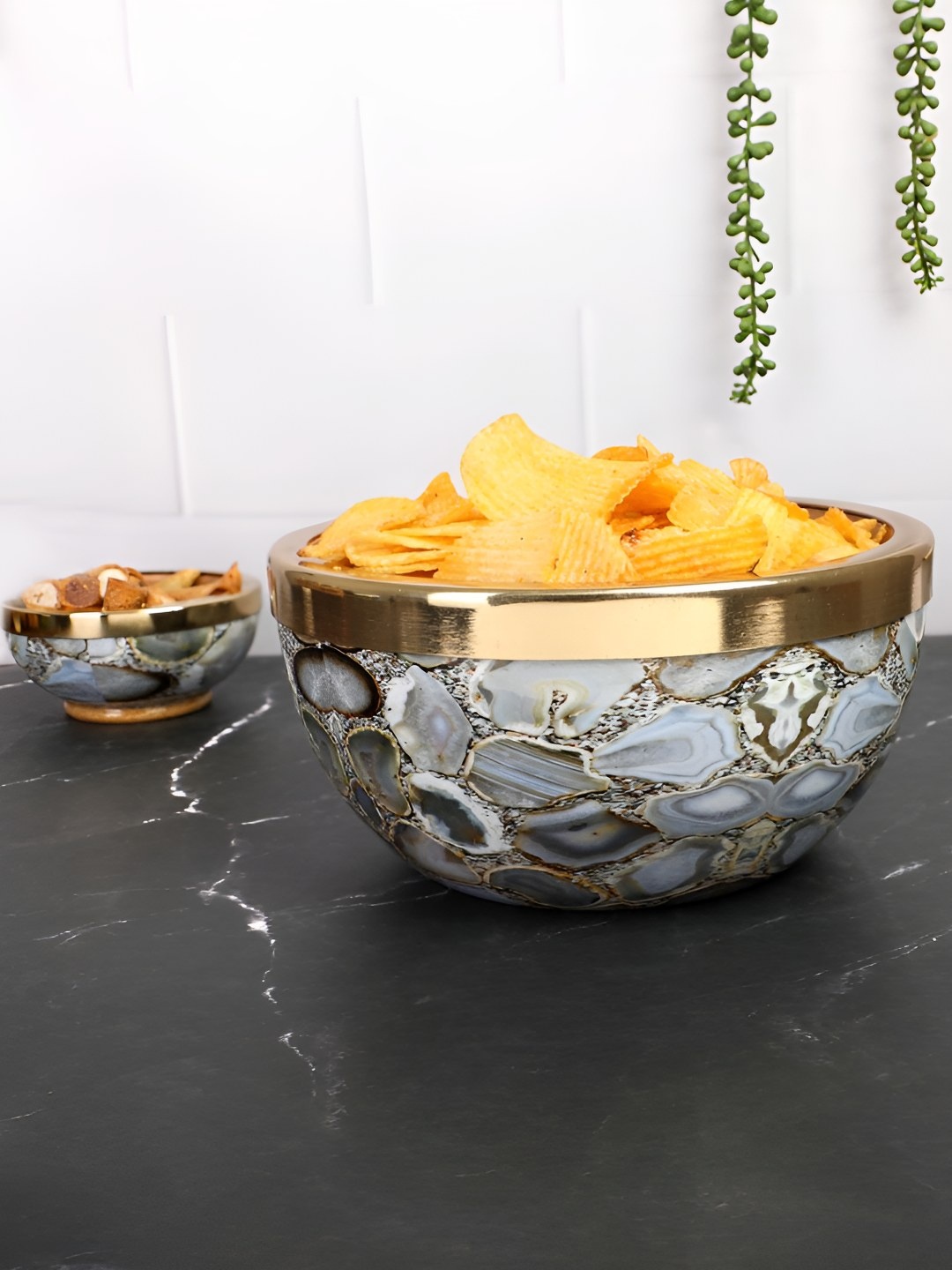 

THE HOME CO. Agate Textured Wooden Serving Bowl, Grey