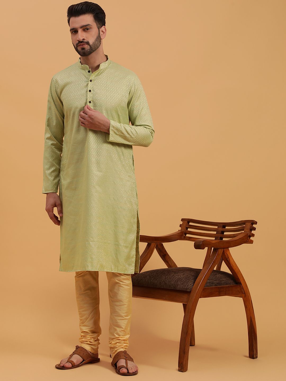 

NAMASKAR Men Floral Embroidered Regular Pure Silk Kurta with Churidar, Sea green