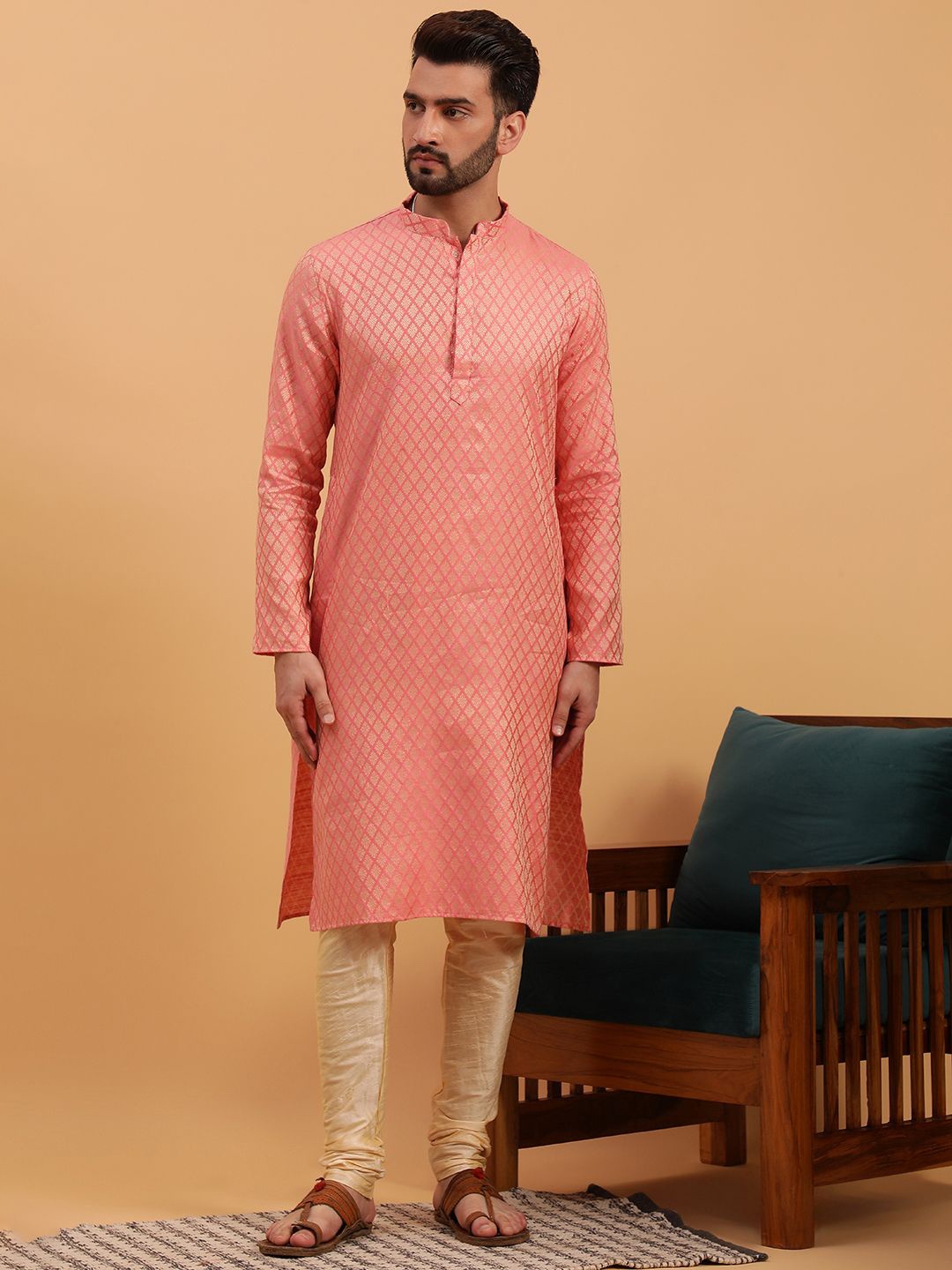 

NAMASKAR Men Floral Regular Pure Silk Kurta with Churidar, Peach