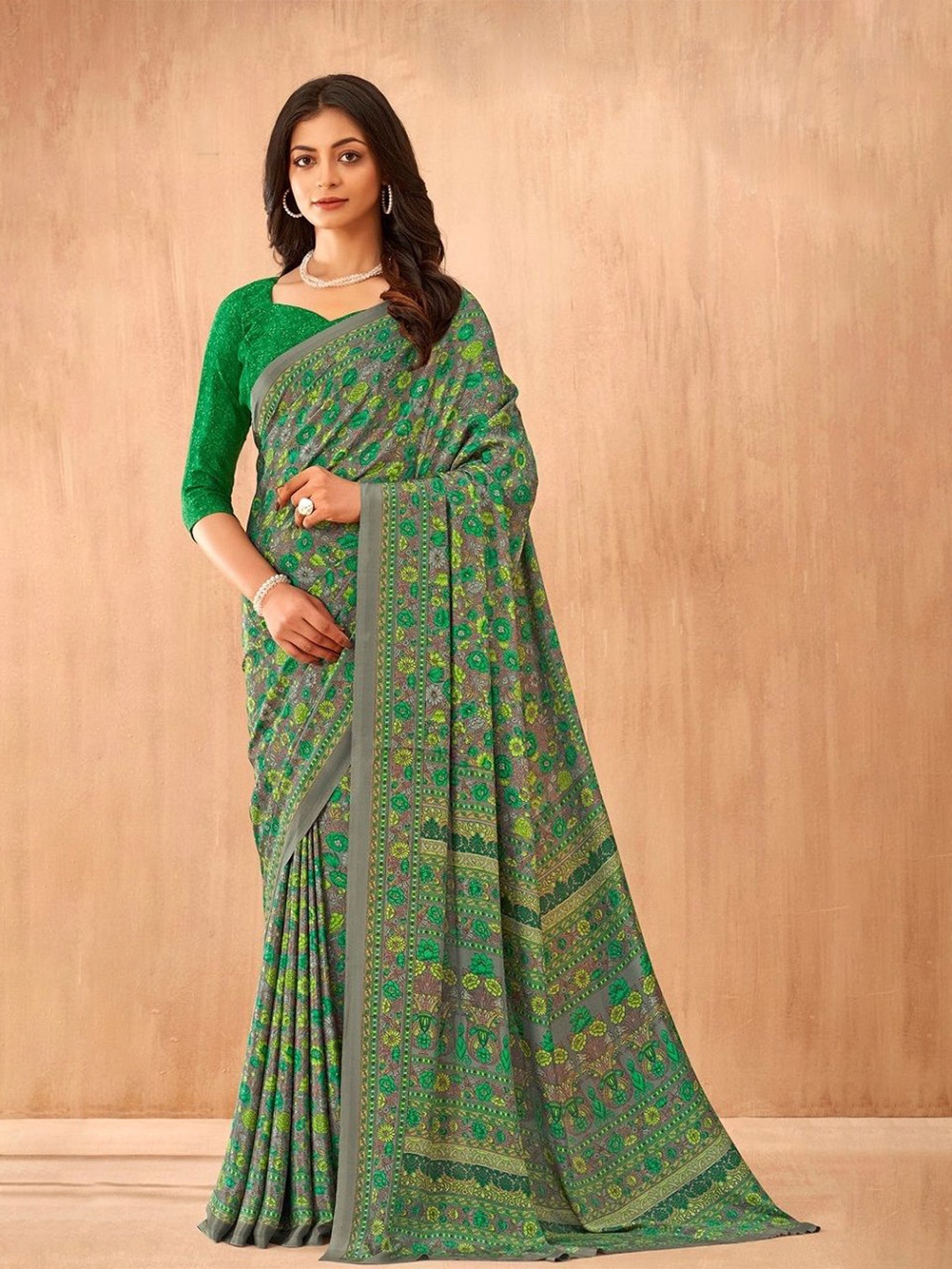 

Reboot Fashions Floral Pure Crepe Saree, Green