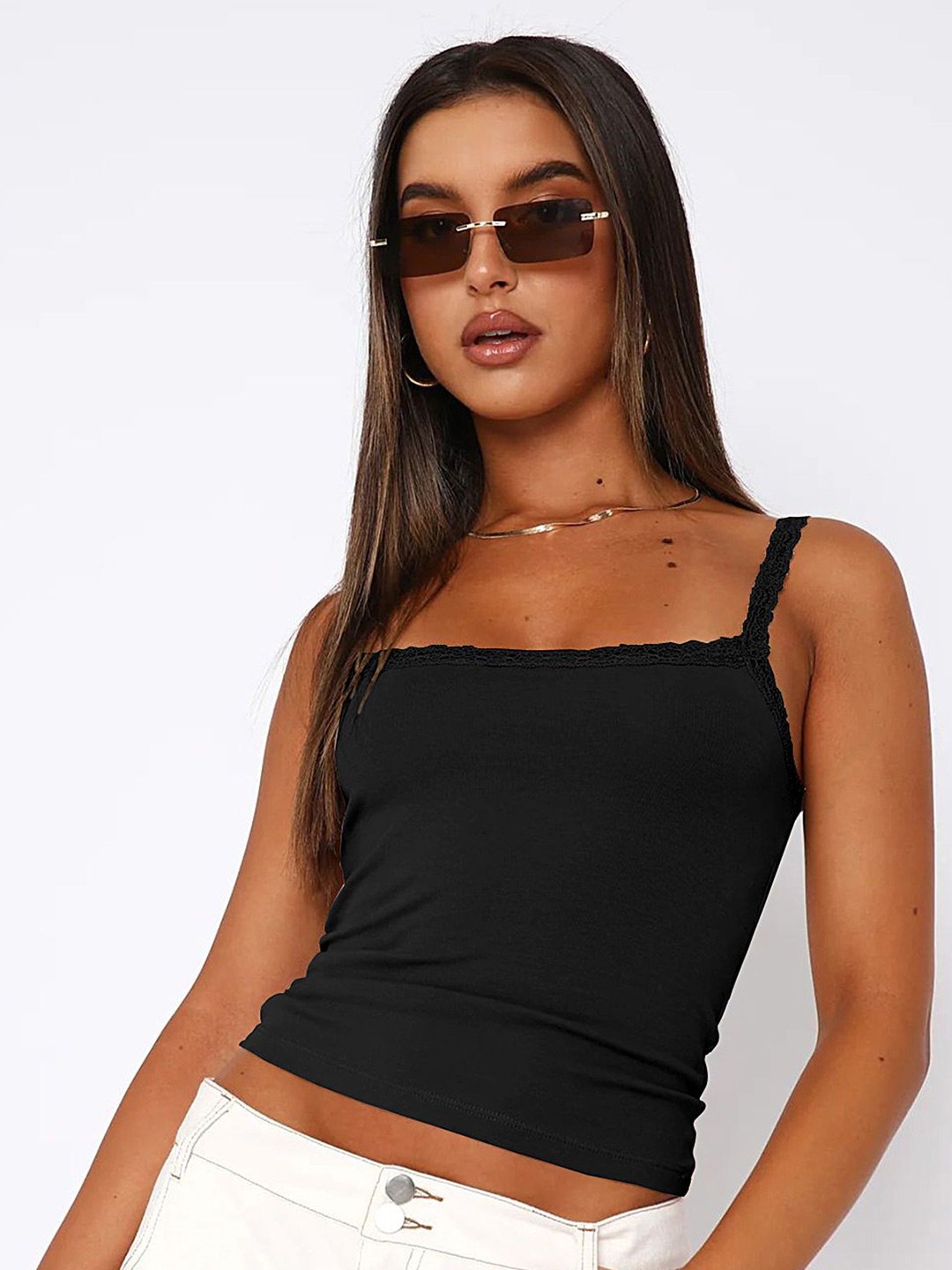 

LULU & SKY Top, Black