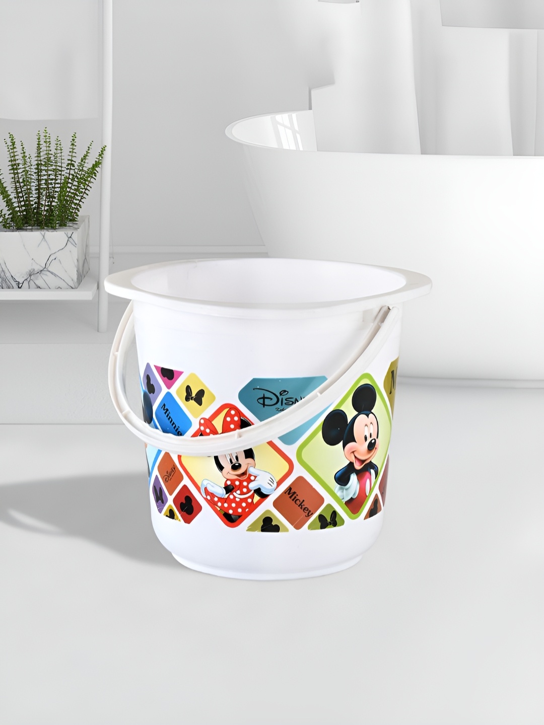 

Kuber Industries White & Blue Geometric Plastic Bath Accessories Set