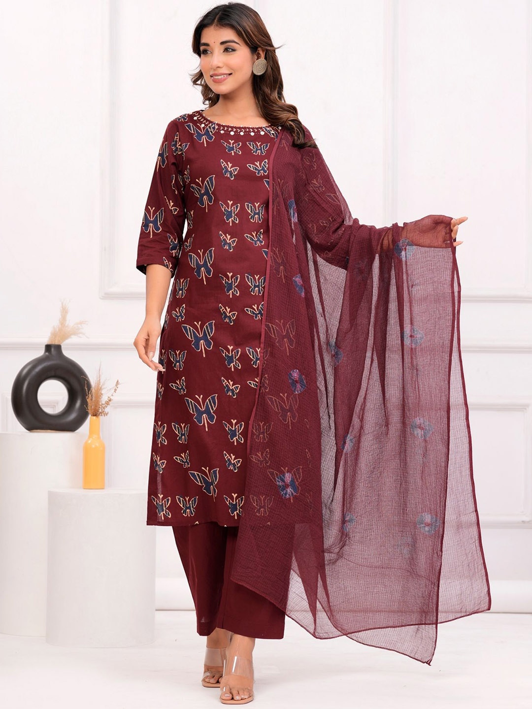 

KALINI Women Floral Printed Regular Beads and Stones Pure Cotton Kurta with Palazzos & With Dupatta, Maroon