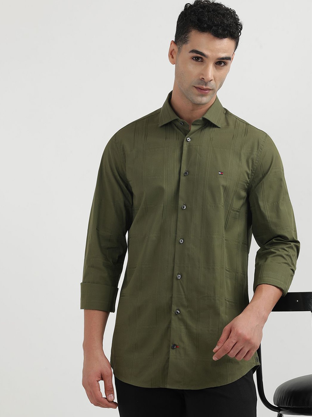 

Tommy Hilfiger Men Opaque Casual Shirt, Olive
