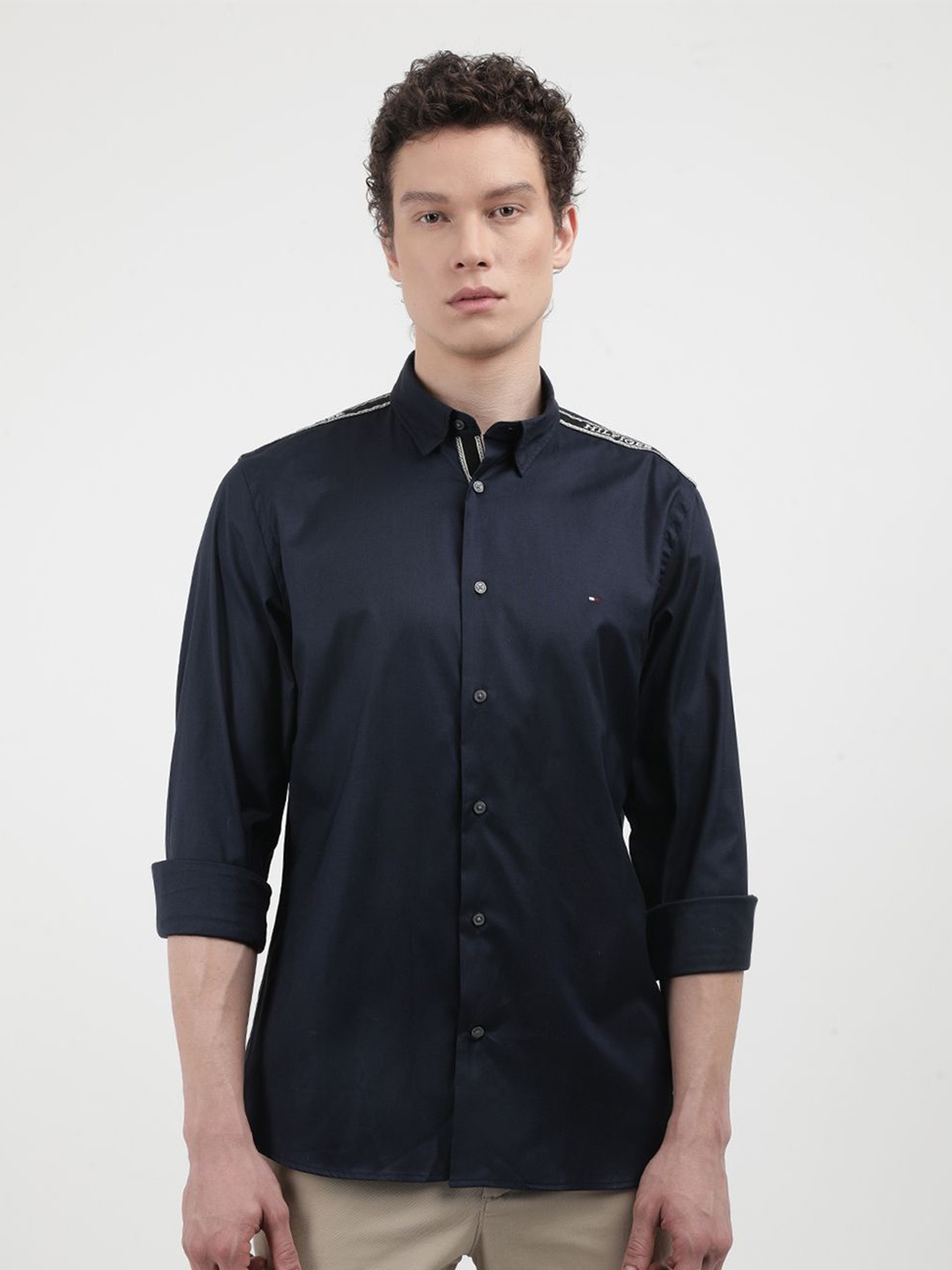 

Tommy Hilfiger Men Opaque Casual Shirt, Blue