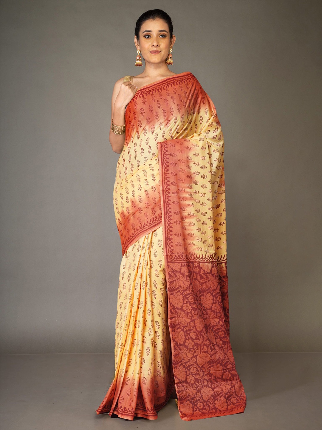 

Unnati Silks Ethnic Motifs Pure Cotton Handloom Block Print Saree, Yellow