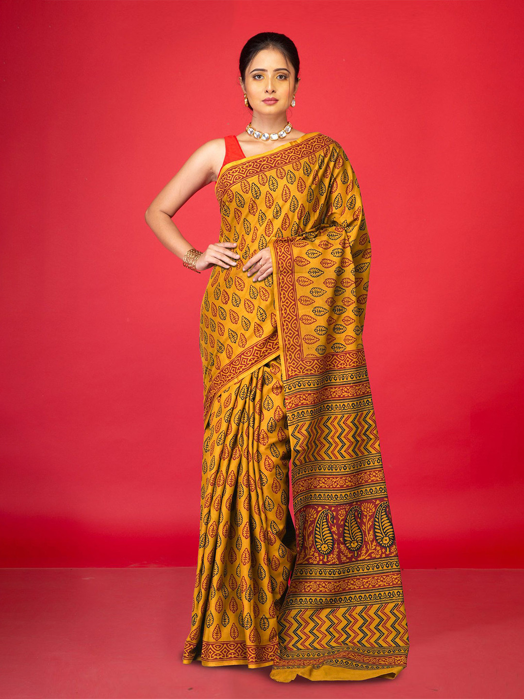 

Unnati Silks Bagh Pure Cotton Handloom Bagh Saree, Mustard