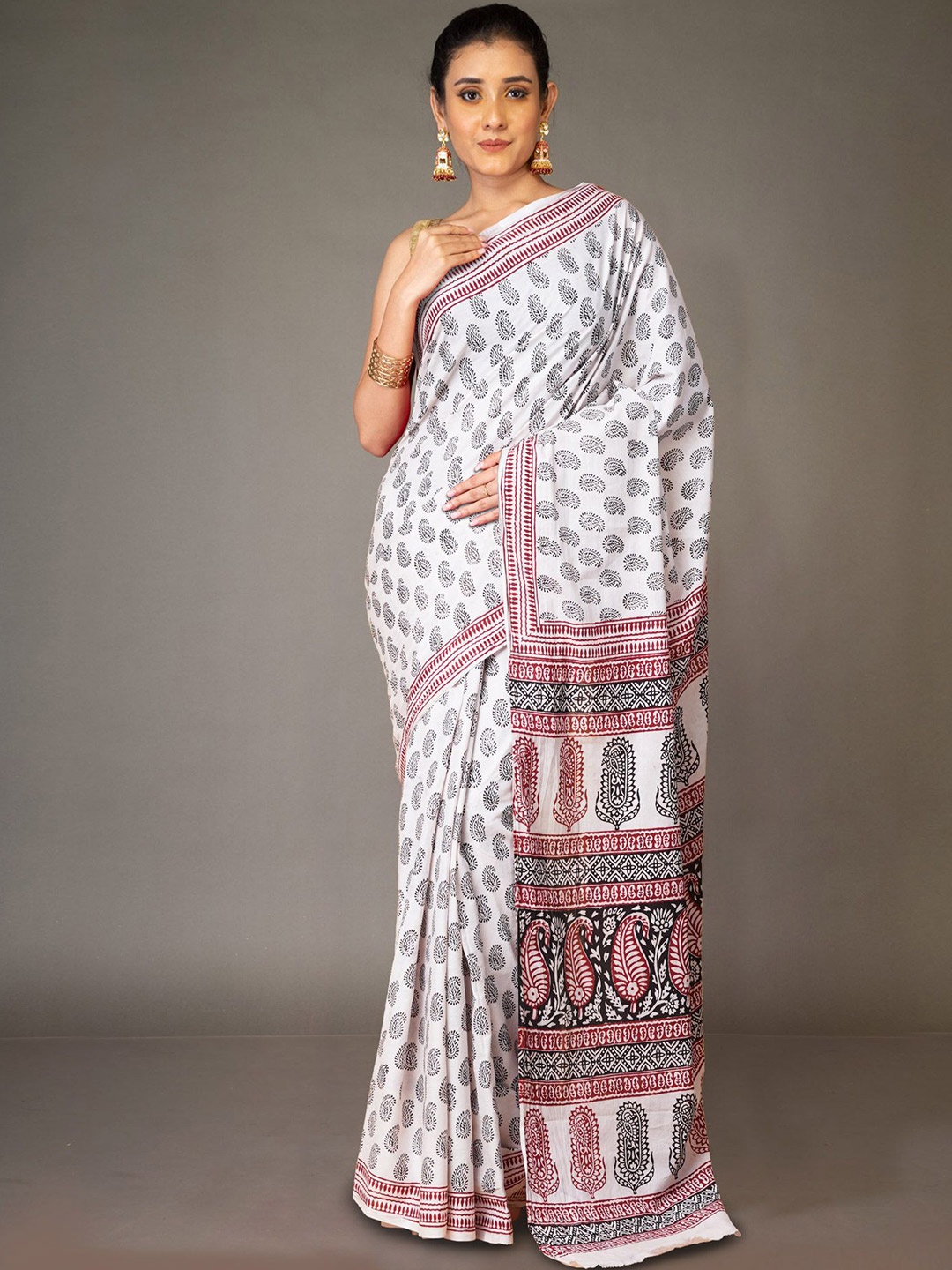

Unnati Silks Bagh Pure Cotton Handloom Bagh Saree, Cream