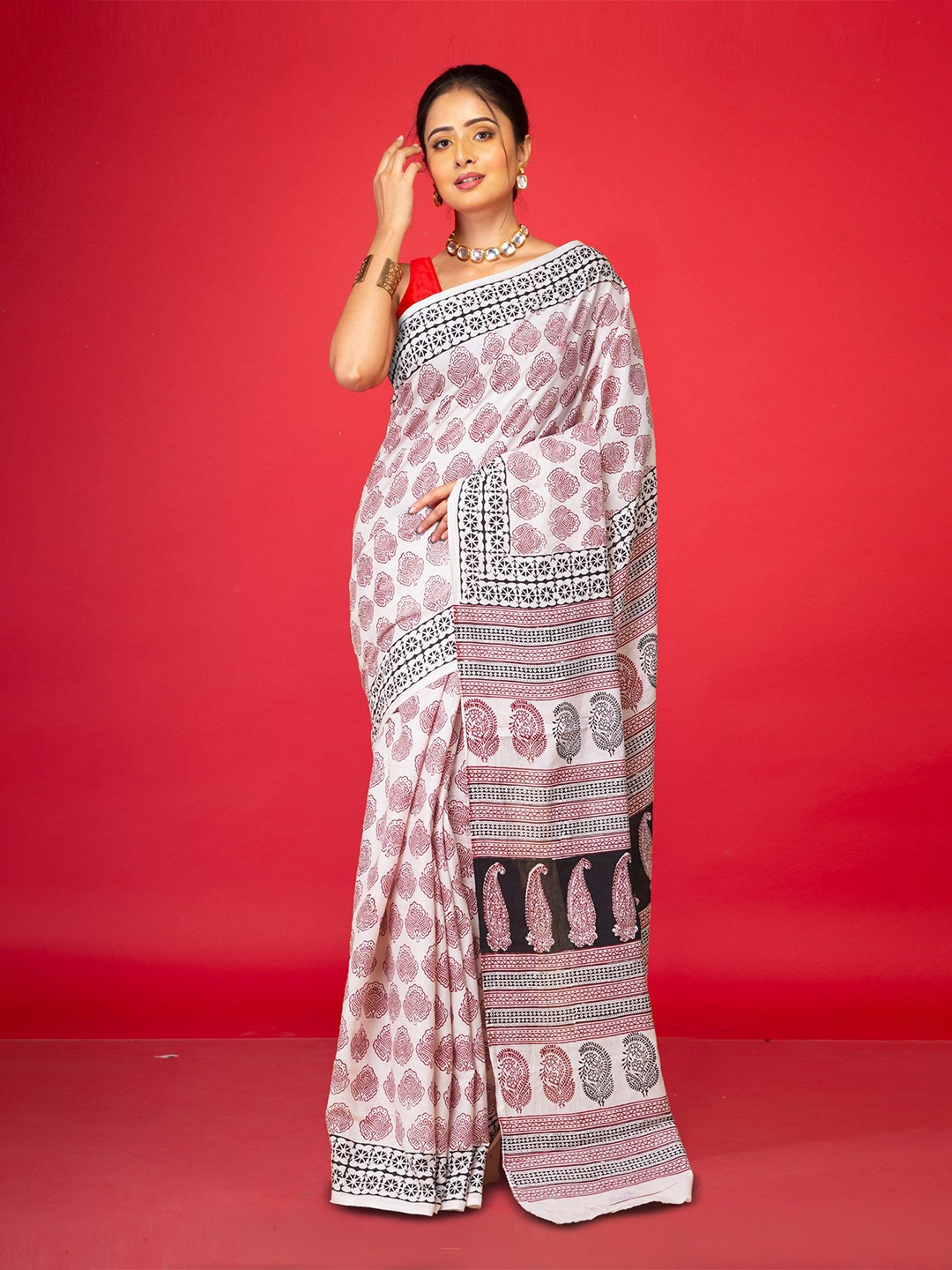 

Unnati Silks Bagh Pure Cotton Handloom Bagh Saree, Cream