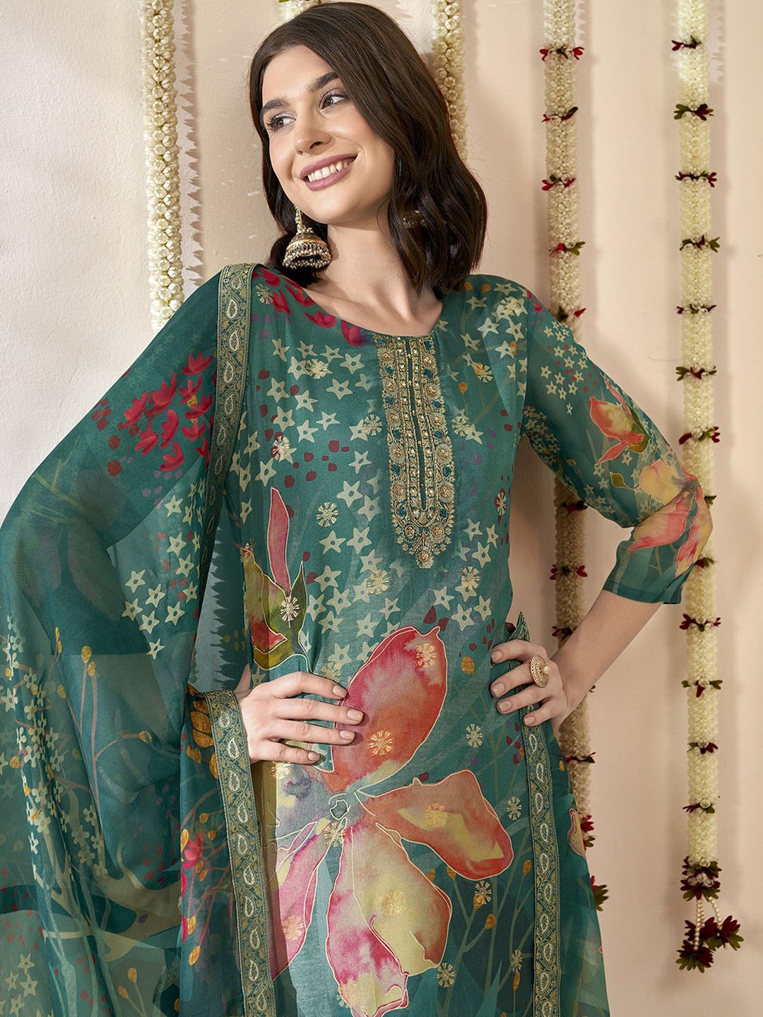 

Anouk Women Floral Printed Regular Kurta with Trousers & With Dupatta, Teal