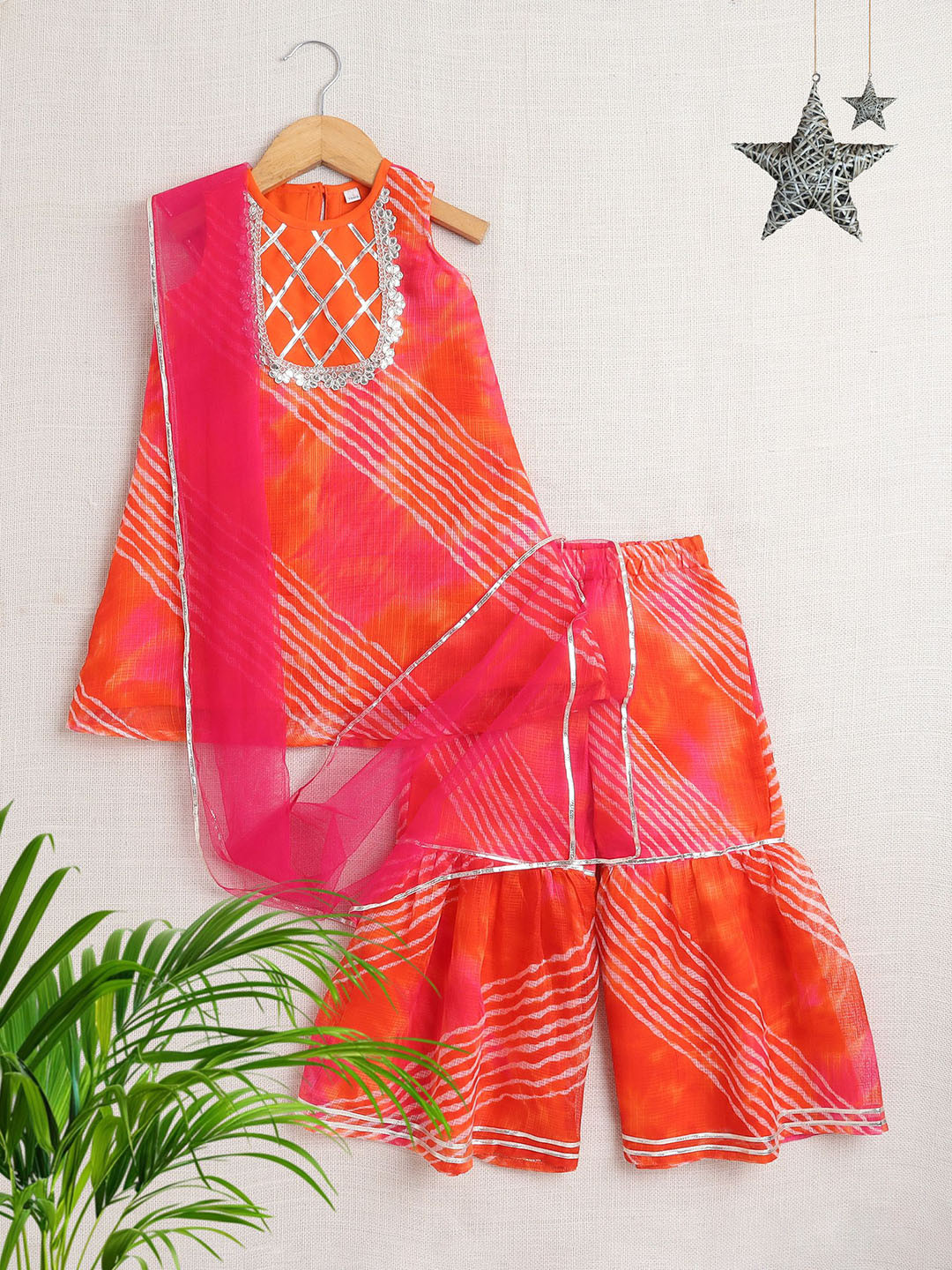 

The Magic Wand Girls Leheriya Printed Regular Sequinned Kurta with Sharara & With Dupatta, Orange