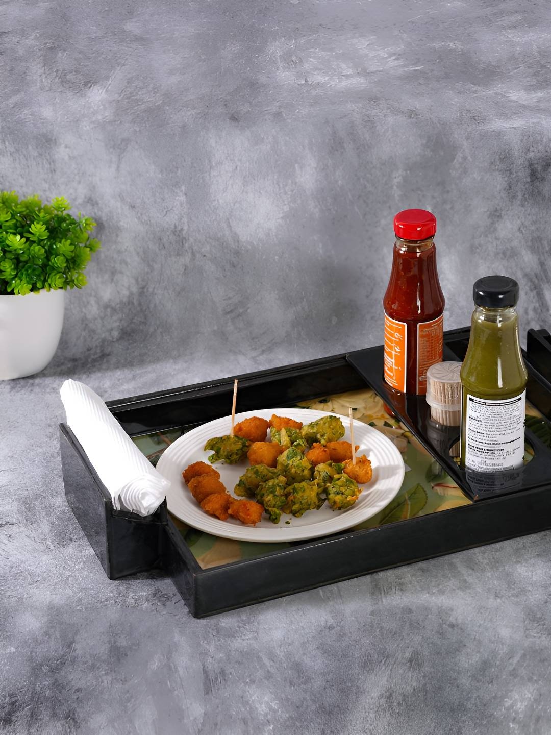 

THE HOME CO. Black Wooden Serving Tray
