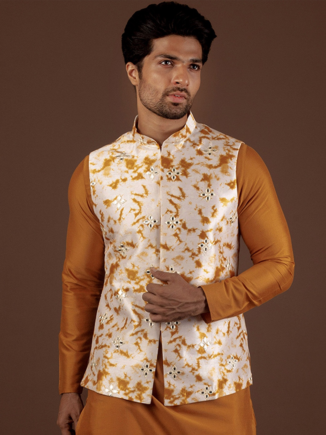 

Anouk Embellished Nehru Jacket, White