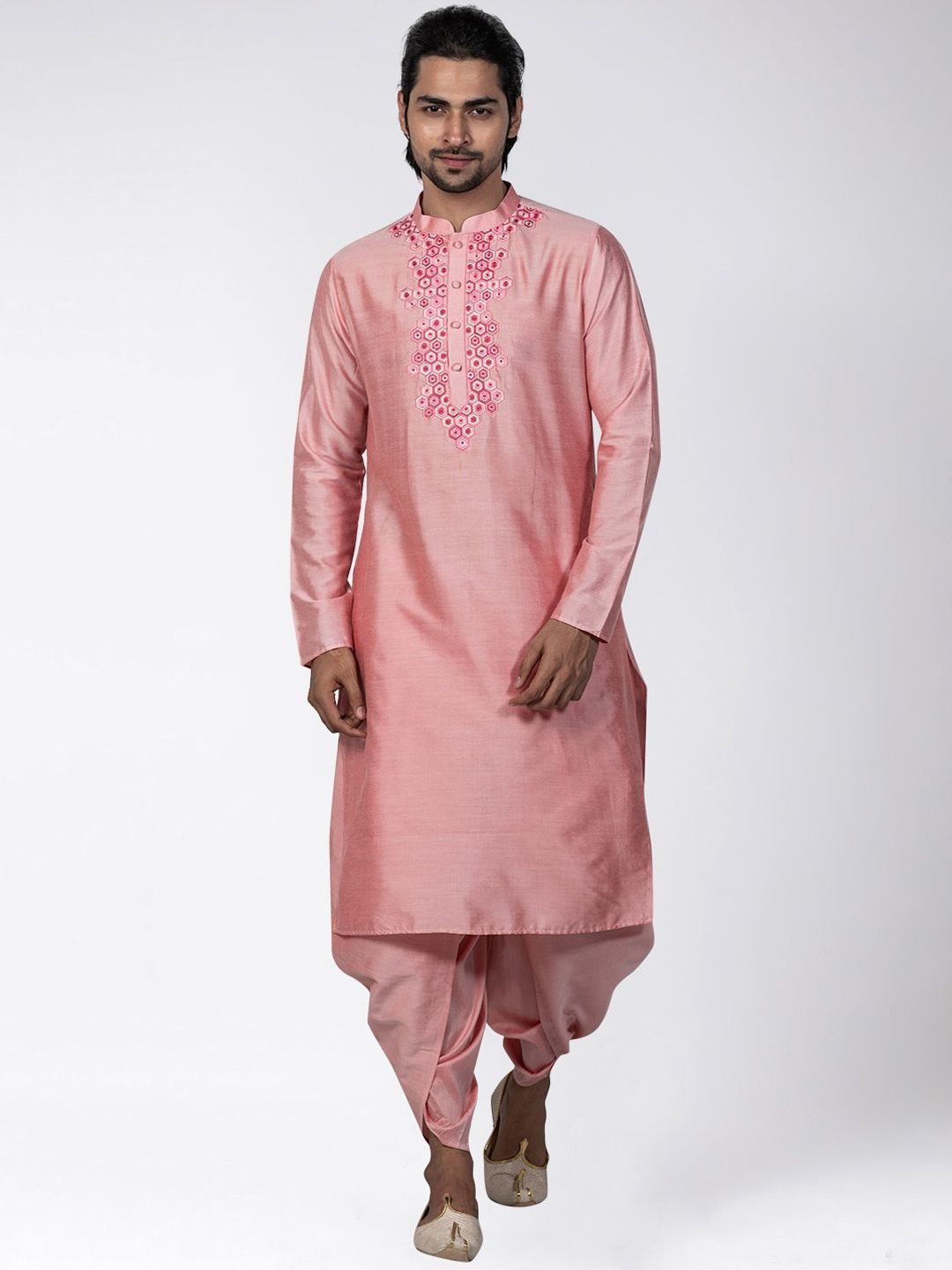 

Anouk Men Yoke Design Thread Work Kurta, Pink