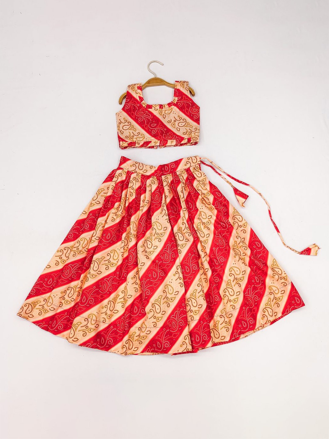 

BAESD Girls Printed Ready to Wear Lehenga &, Red