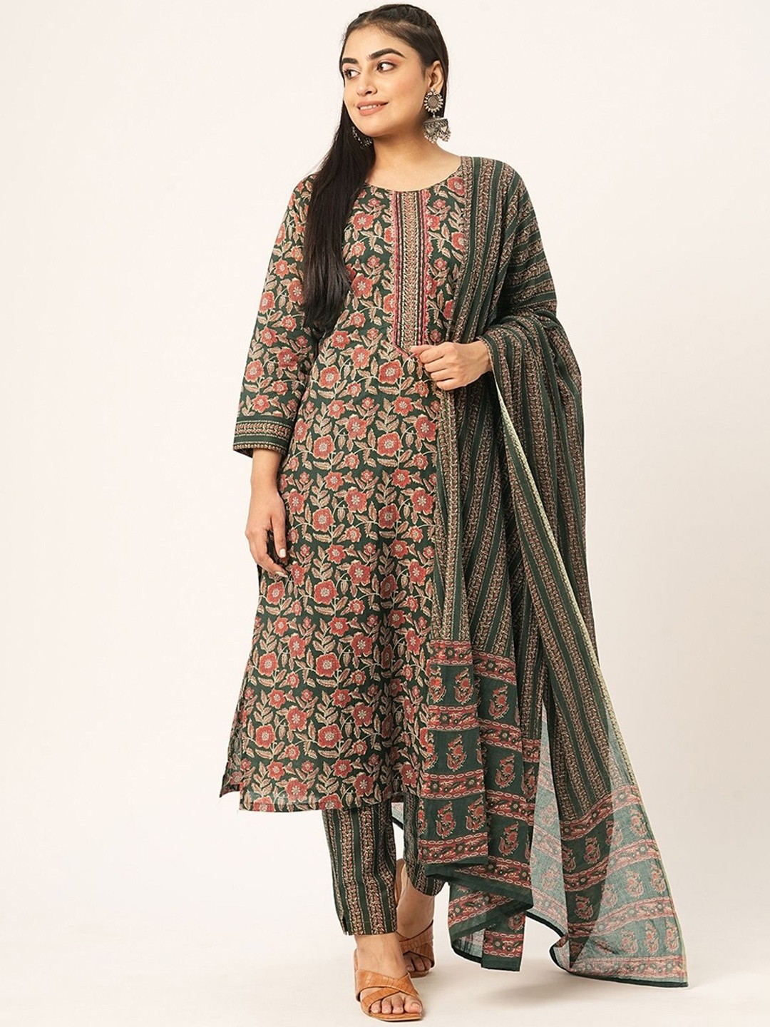 

ODETTE Women Floral Printed Regular Kurta with Trousers & With Dupatta, Green