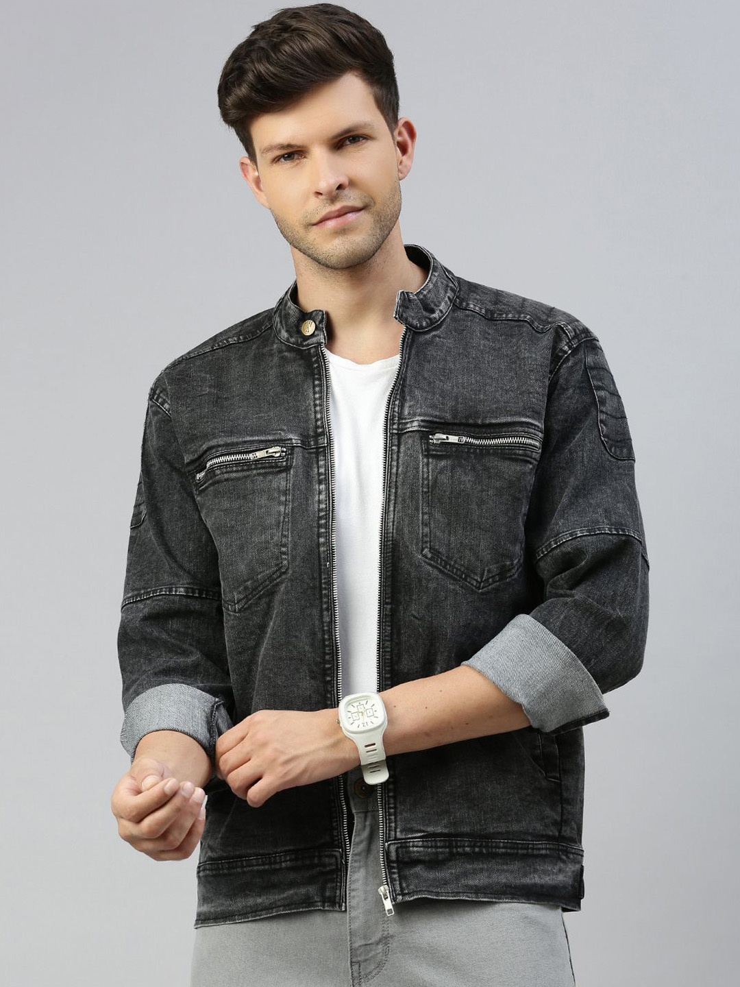 

VOXATI Men Washed Denim Jacket, Blue