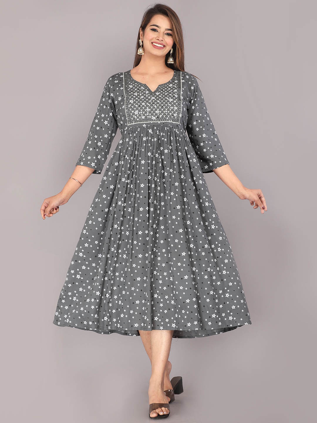 

DADIYA Women Ethnic Motifs Printed Flared Sleeves Thread Work Anarkali Kurta, Grey