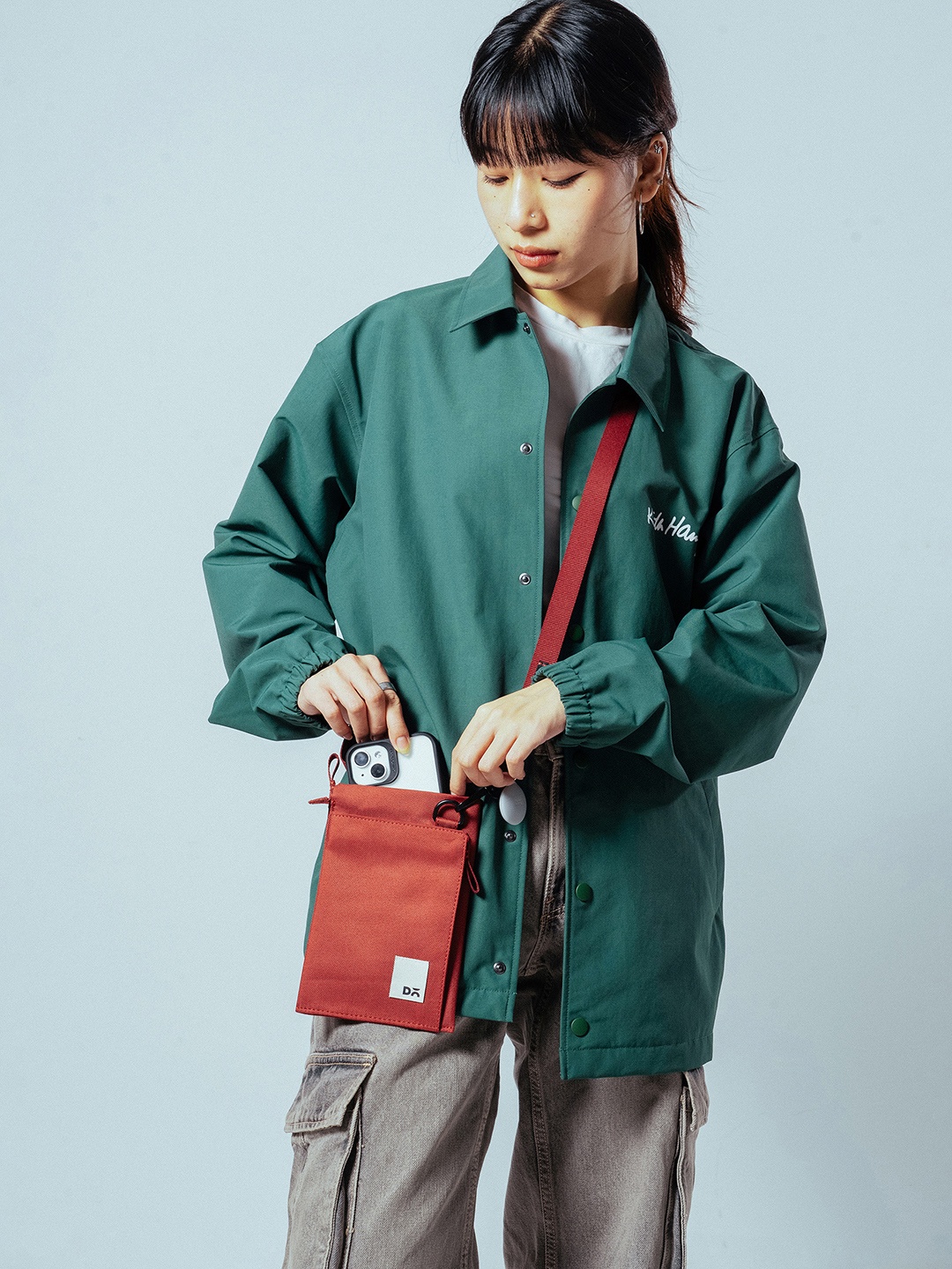 

DailyObjects Colourblocked Shopper Handheld Bag with Tasselled, Red
