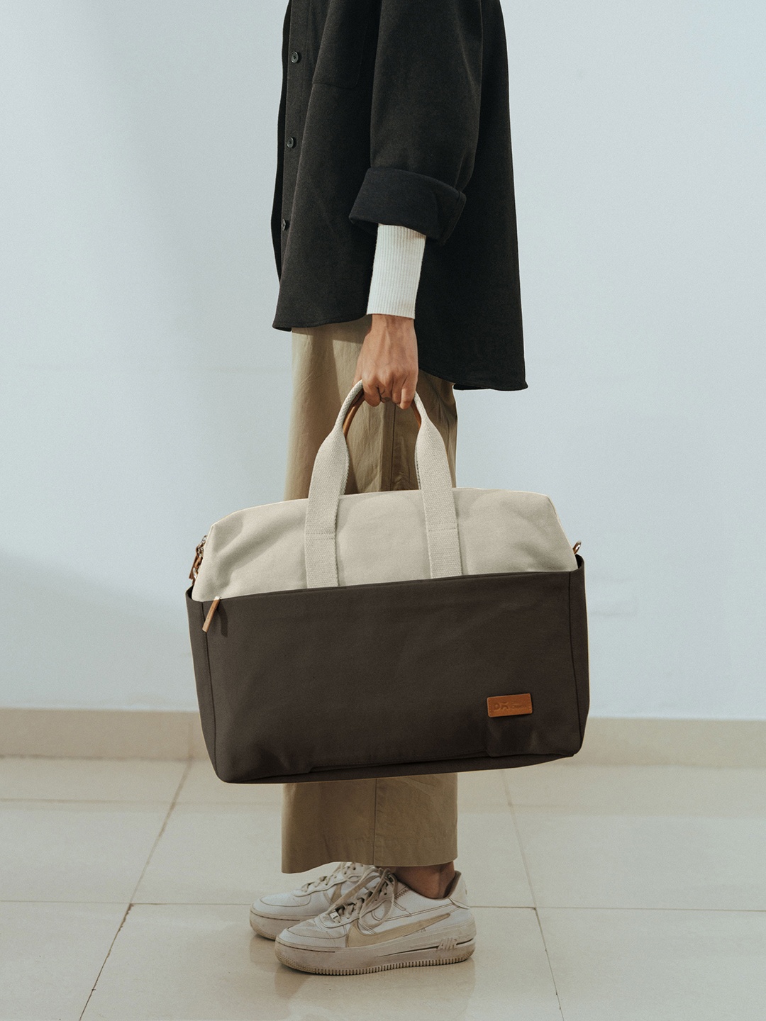 

DailyObjects Oversized Shopper Handheld Bag with Bow Detail, Brown
