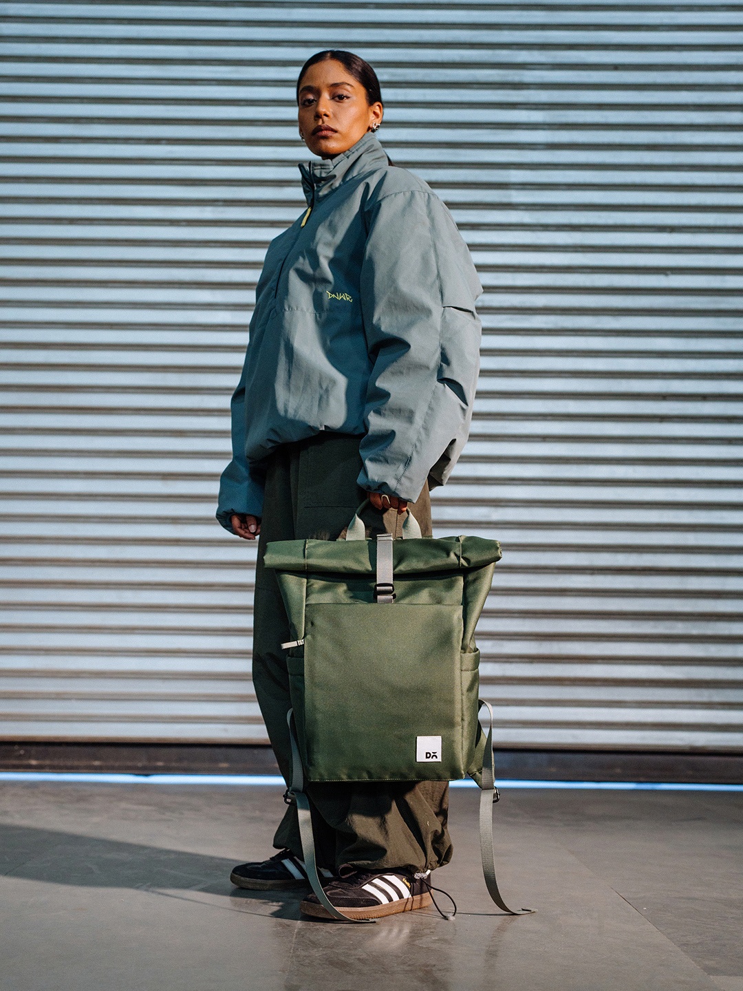 

DailyObjects Oversized Shopper Satchel, Green