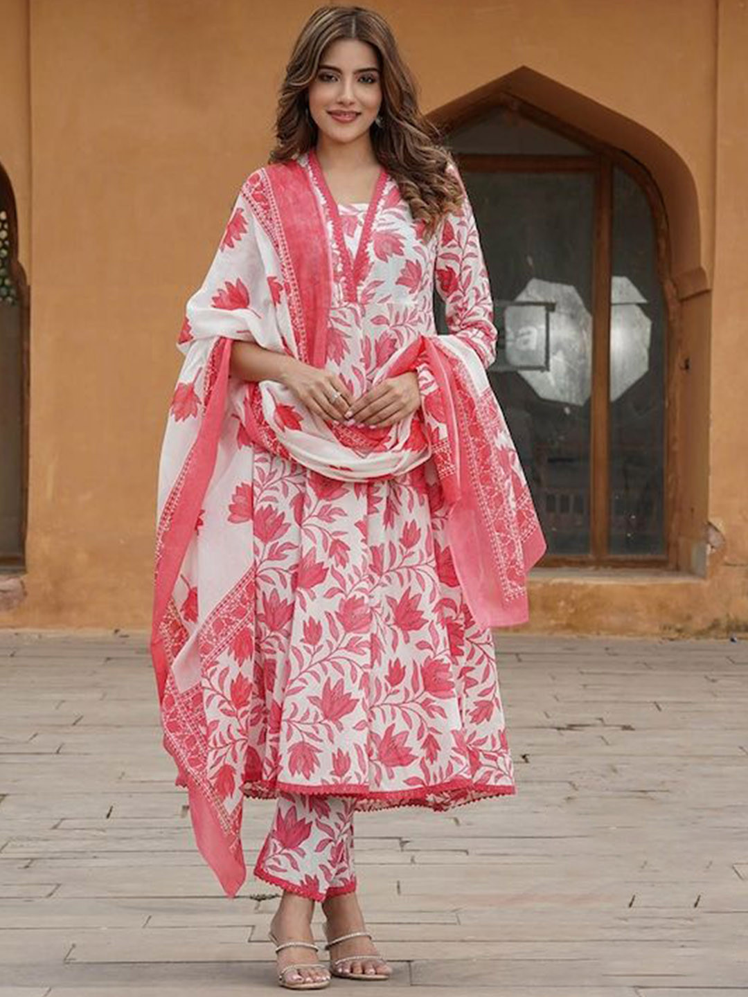 

KALINI Women Floral Printed Regular Pure Cotton Kurta with Trousers & With Dupatta, Red