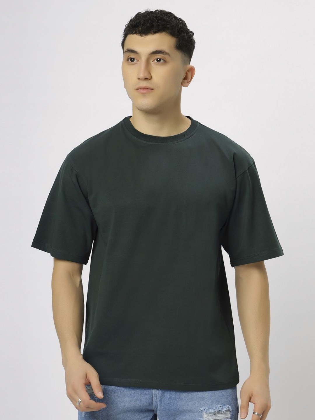 

N AND J Men Solid T-shirt, Green