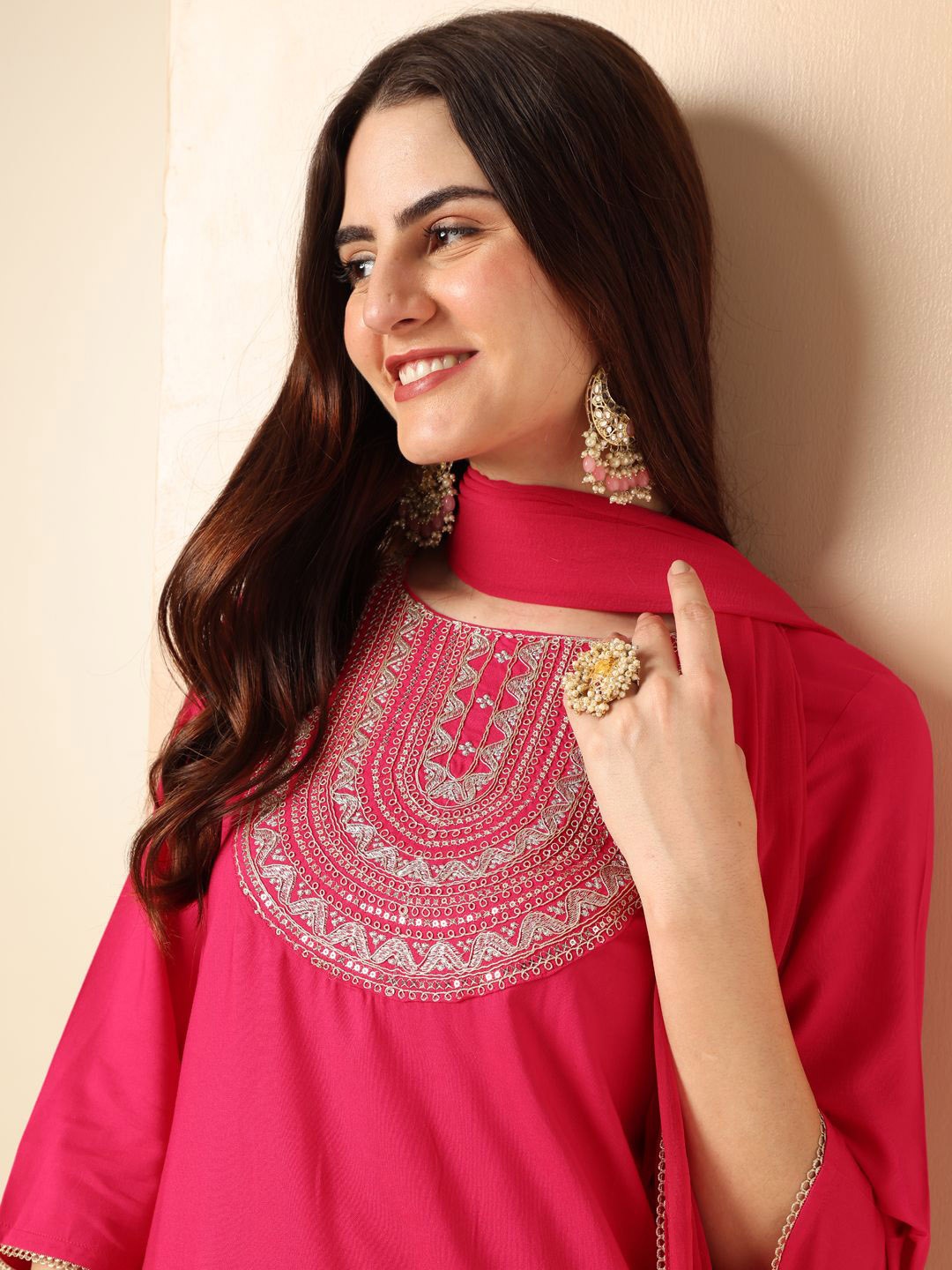 

Anouk Ethnic Motifs Yoke Design Regular Sequinned Kurta with Trousers & Dupatta, Fuchsia