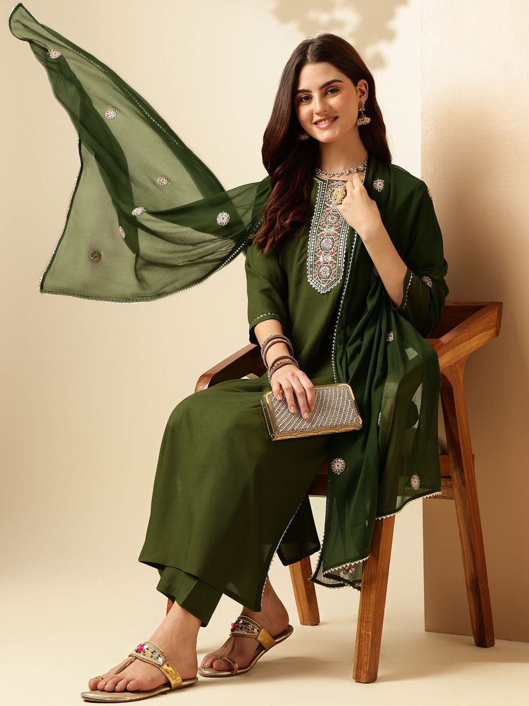 

Anouk Ethnic Motifs Yoke Design Thread Work Straight Kurta With Trousers & Dupatta, Green