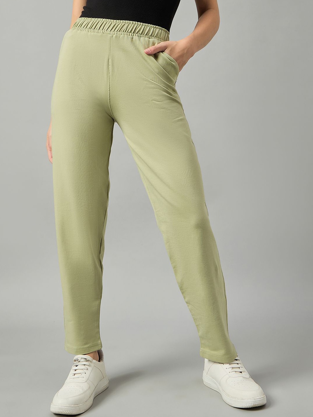 

FEMEA Women Mid Rise Track Pants, Green