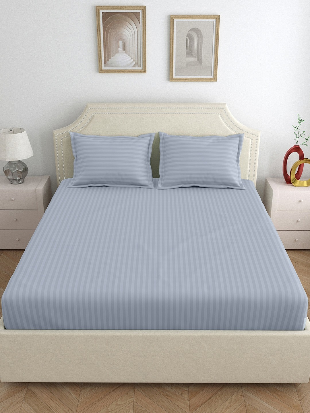 

Dreamscape Grey Striped Pure Cotton 300 TC King Bedsheet with 2 Pillow Covers