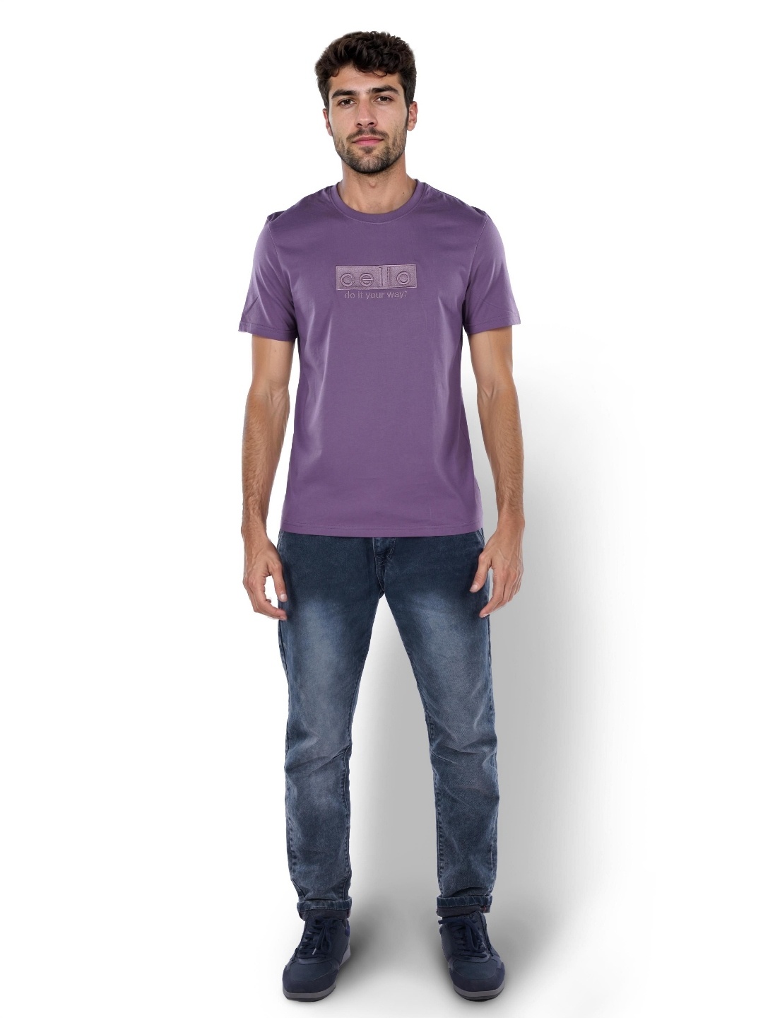 

Celio Men Typography Printed T-shirt, Purple