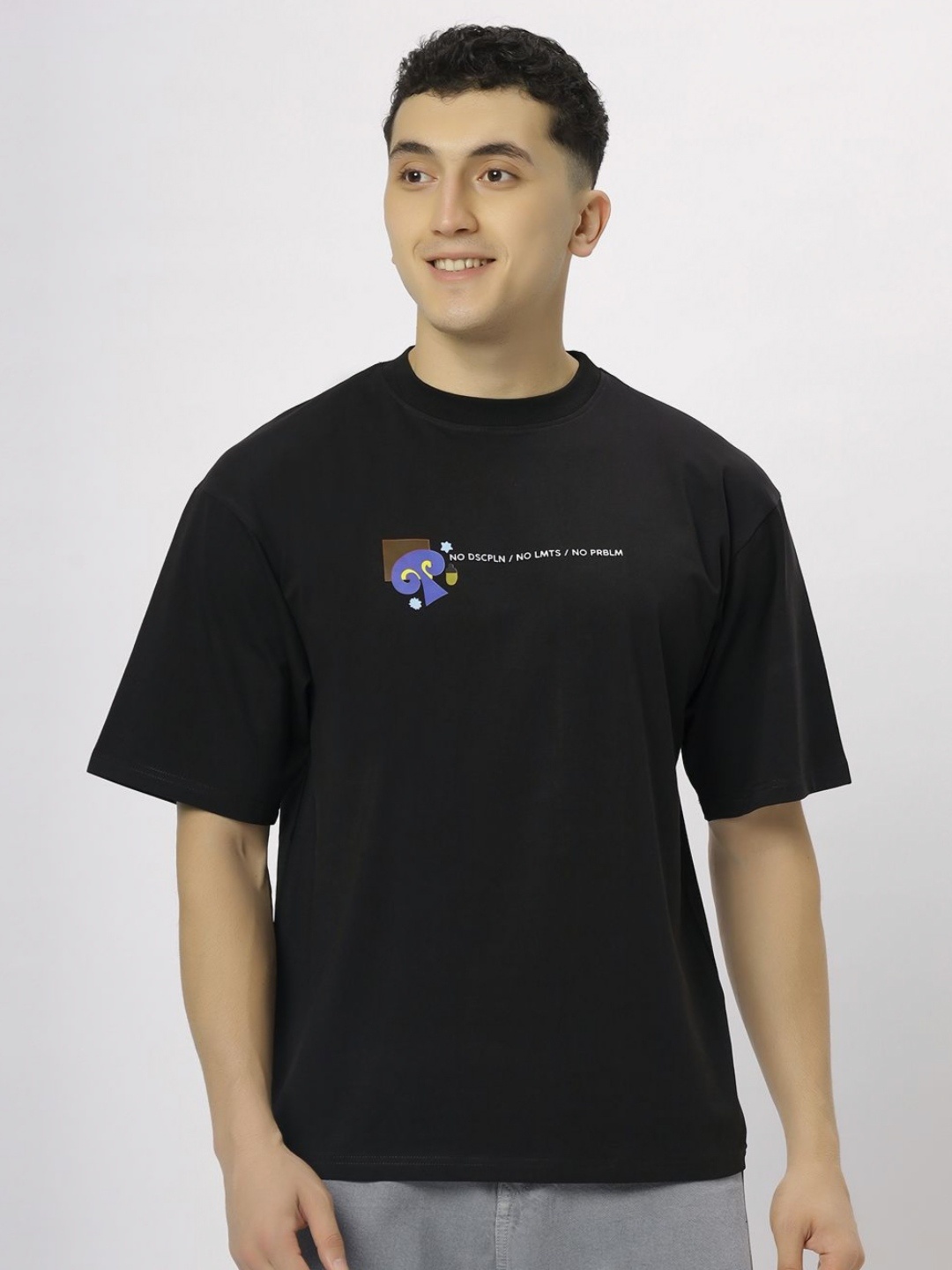 

N AND J Men Typography T-shirt, Black