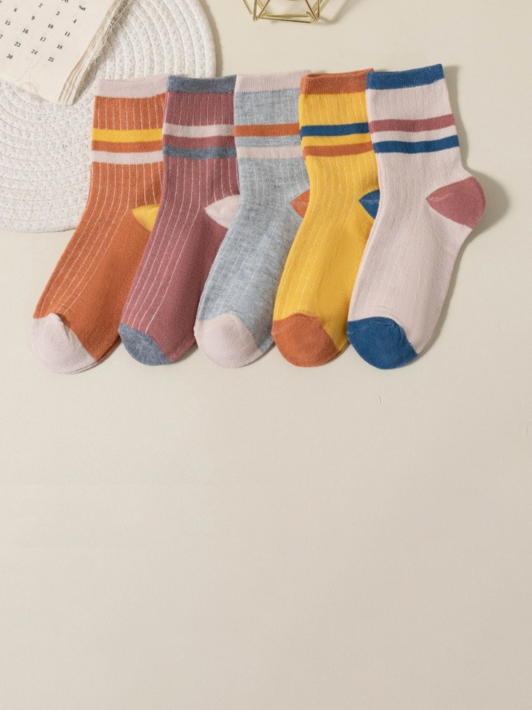 

iSWEVEN Pack Of 5 Patterned Ankle-Length Socks, White