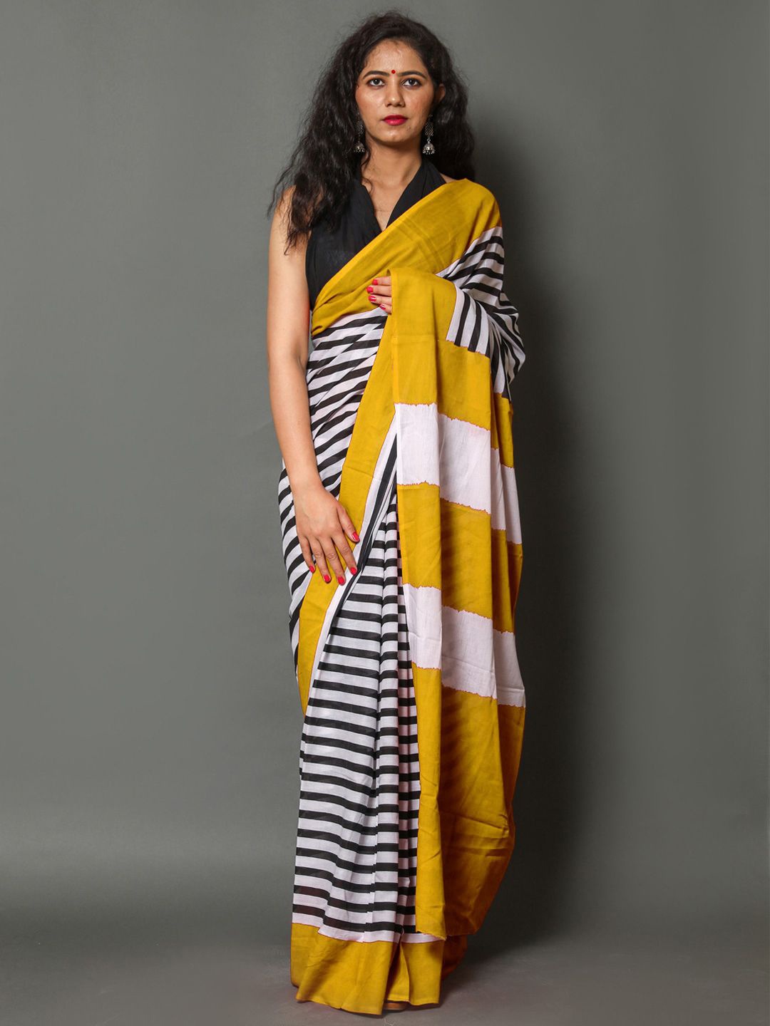 

BUTA BUTI Striped Pure Cotton Saree, Yellow
