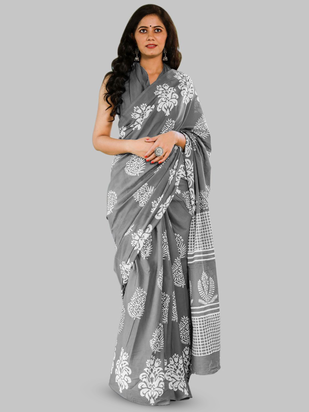 

BUTA BUTI Floral Pure Cotton Saree, Grey