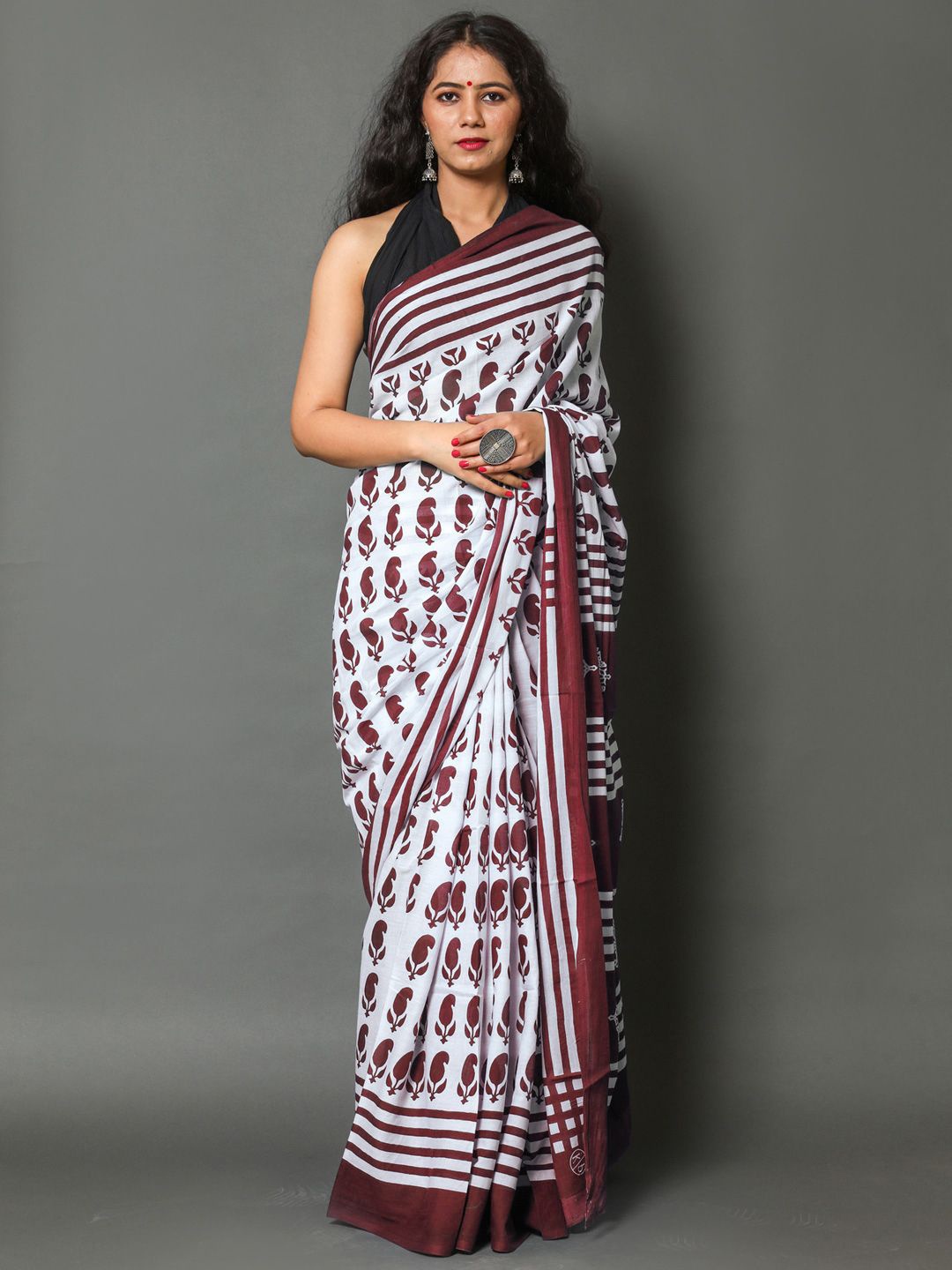 

BUTA BUTI Paisley Pure Cotton Saree, Maroon