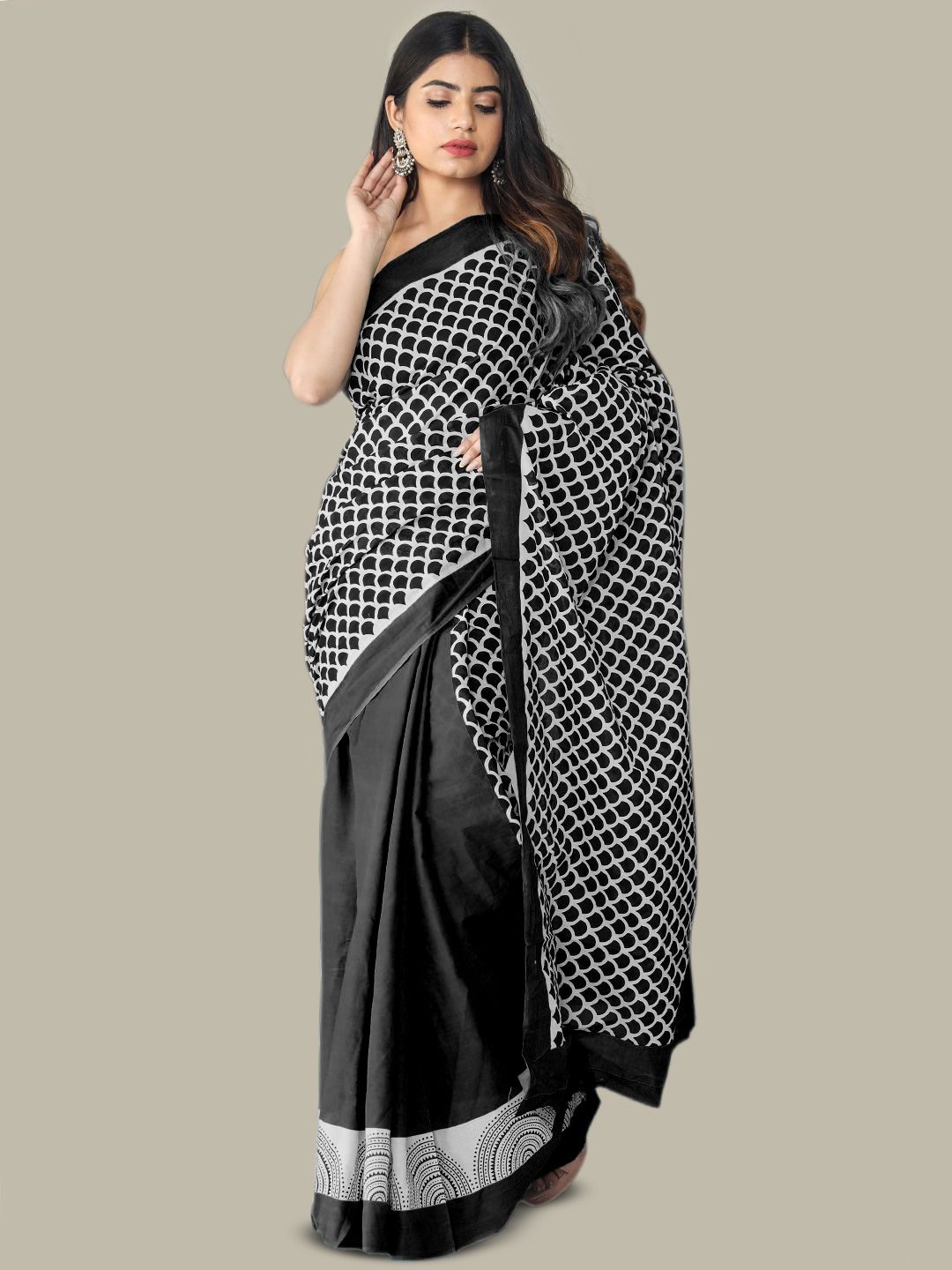 

BUTA BUTI Pure Cotton Saree, Black