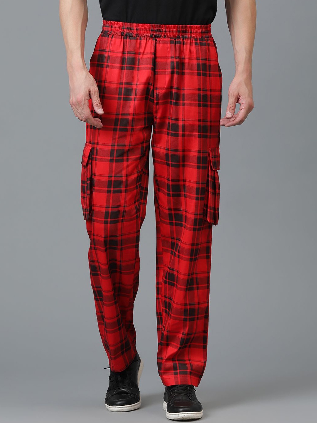 

Kotty Men Checked Relaxed Low-Rise Easy Wash Chinos Trousers, Multi