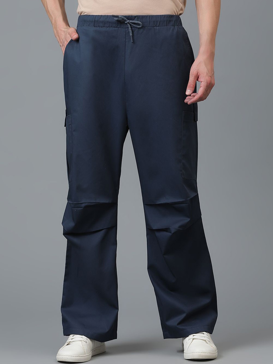 

Kotty Men Relaxed Low-Rise Easy Wash Cargo Trousers, Blue